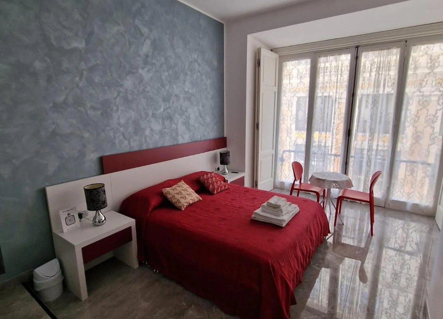 Bed & Breakfast Suite Galleria Umberto I Napoli Italia
